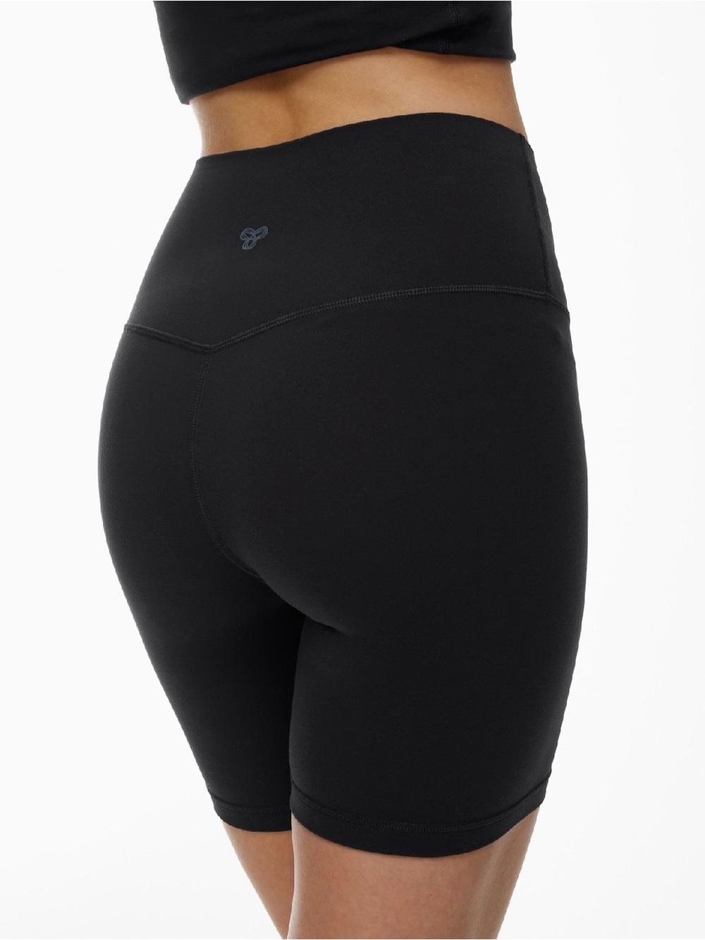 TNA Aritzia Womens Cheeky Hold Hi-Rise 7" Short Black Ribbed Waistband, NEW